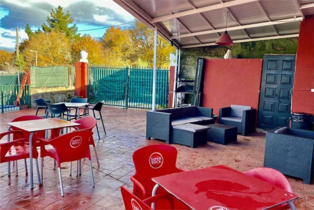 Alojamiento Entero Con Piscina Y Jardin. Ουρένσε Εξωτερικό φωτογραφία
