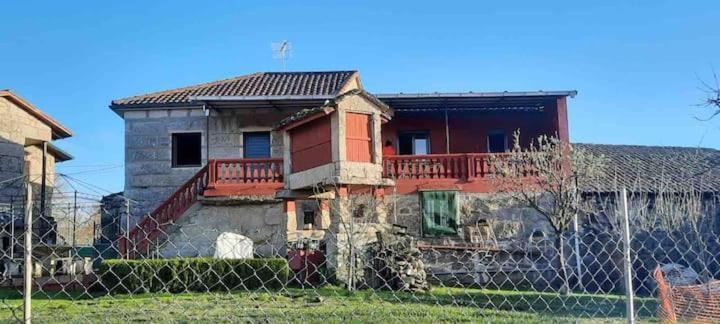 Alojamiento Entero Con Piscina Y Jardin. Ουρένσε Εξωτερικό φωτογραφία