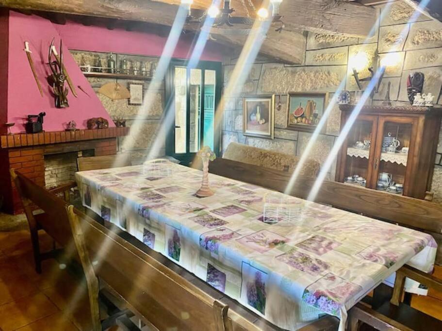 Alojamiento Entero Con Piscina Y Jardin. Ουρένσε Εξωτερικό φωτογραφία