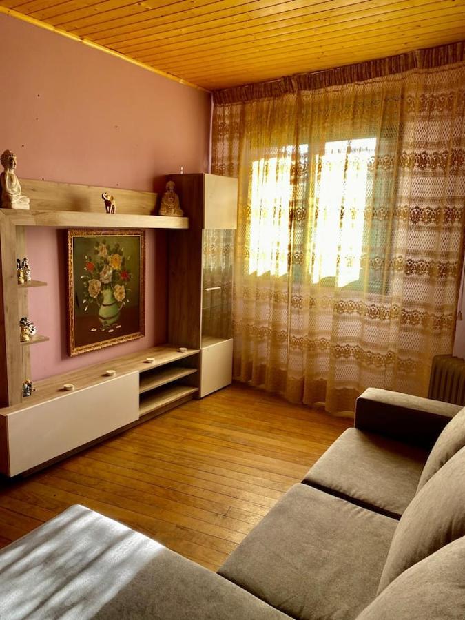 Alojamiento Entero Con Piscina Y Jardin. Ουρένσε Εξωτερικό φωτογραφία