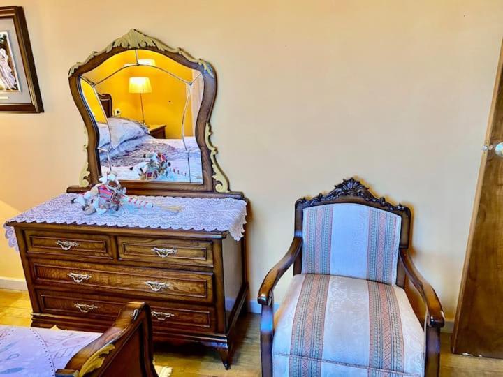 Alojamiento Entero Con Piscina Y Jardin. Ουρένσε Εξωτερικό φωτογραφία
