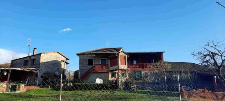 Alojamiento Entero Con Piscina Y Jardin. Ουρένσε Εξωτερικό φωτογραφία