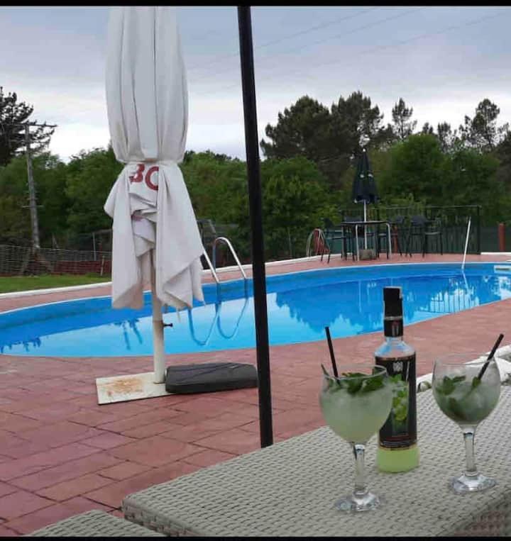 Alojamiento Entero Con Piscina Y Jardin. Ουρένσε Εξωτερικό φωτογραφία