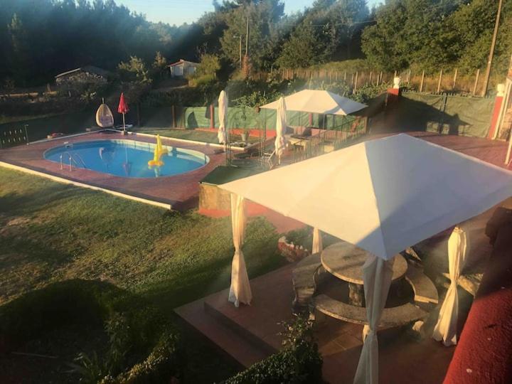 Alojamiento Entero Con Piscina Y Jardin. Ουρένσε Εξωτερικό φωτογραφία
