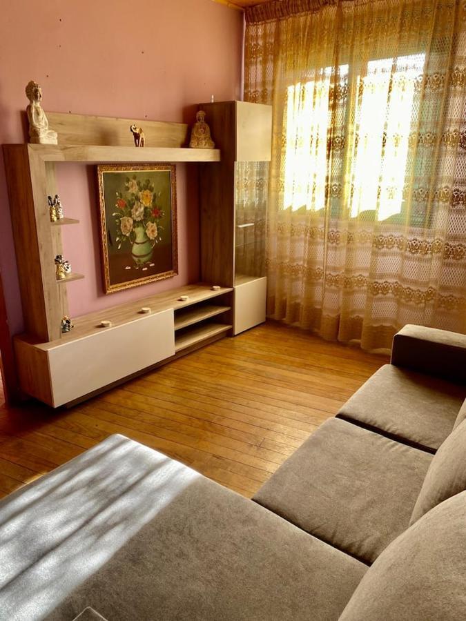 Alojamiento Entero Con Piscina Y Jardin. Ουρένσε Εξωτερικό φωτογραφία