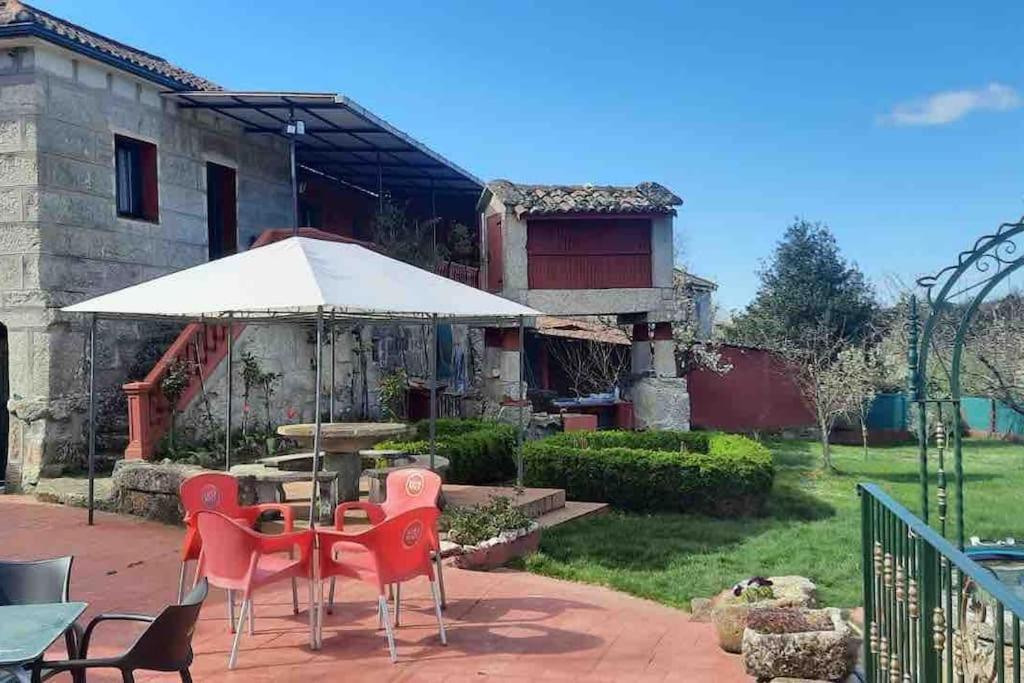 Alojamiento Entero Con Piscina Y Jardin. Ουρένσε Εξωτερικό φωτογραφία