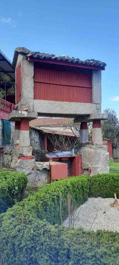 Alojamiento Entero Con Piscina Y Jardin. Ουρένσε Εξωτερικό φωτογραφία