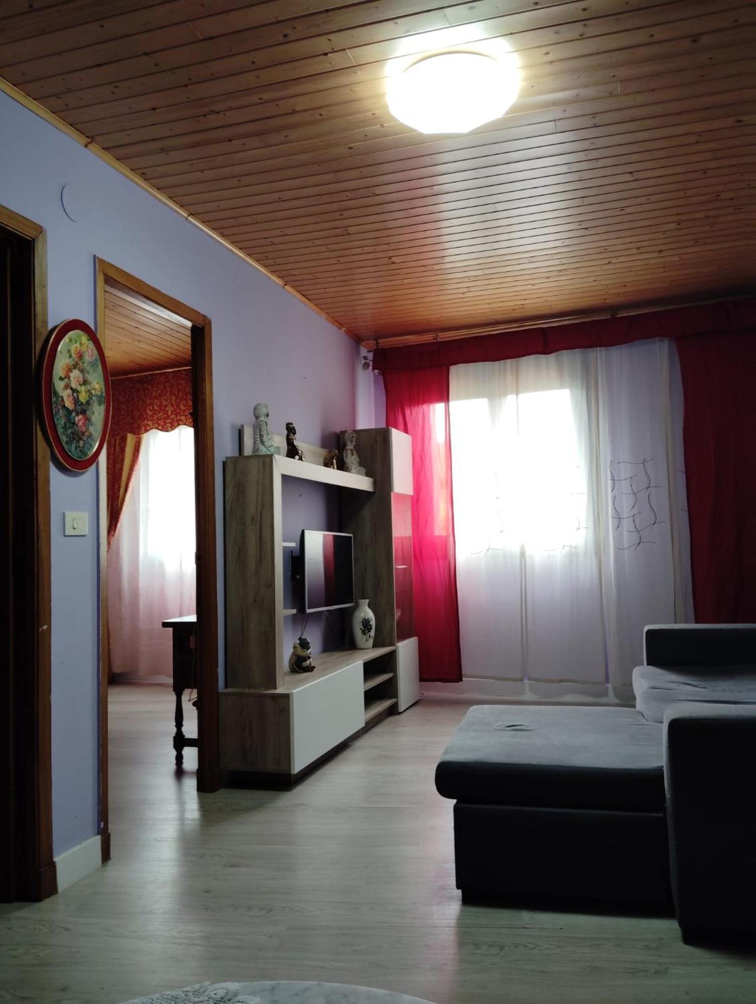 Alojamiento Entero Con Piscina Y Jardin. Ουρένσε Εξωτερικό φωτογραφία