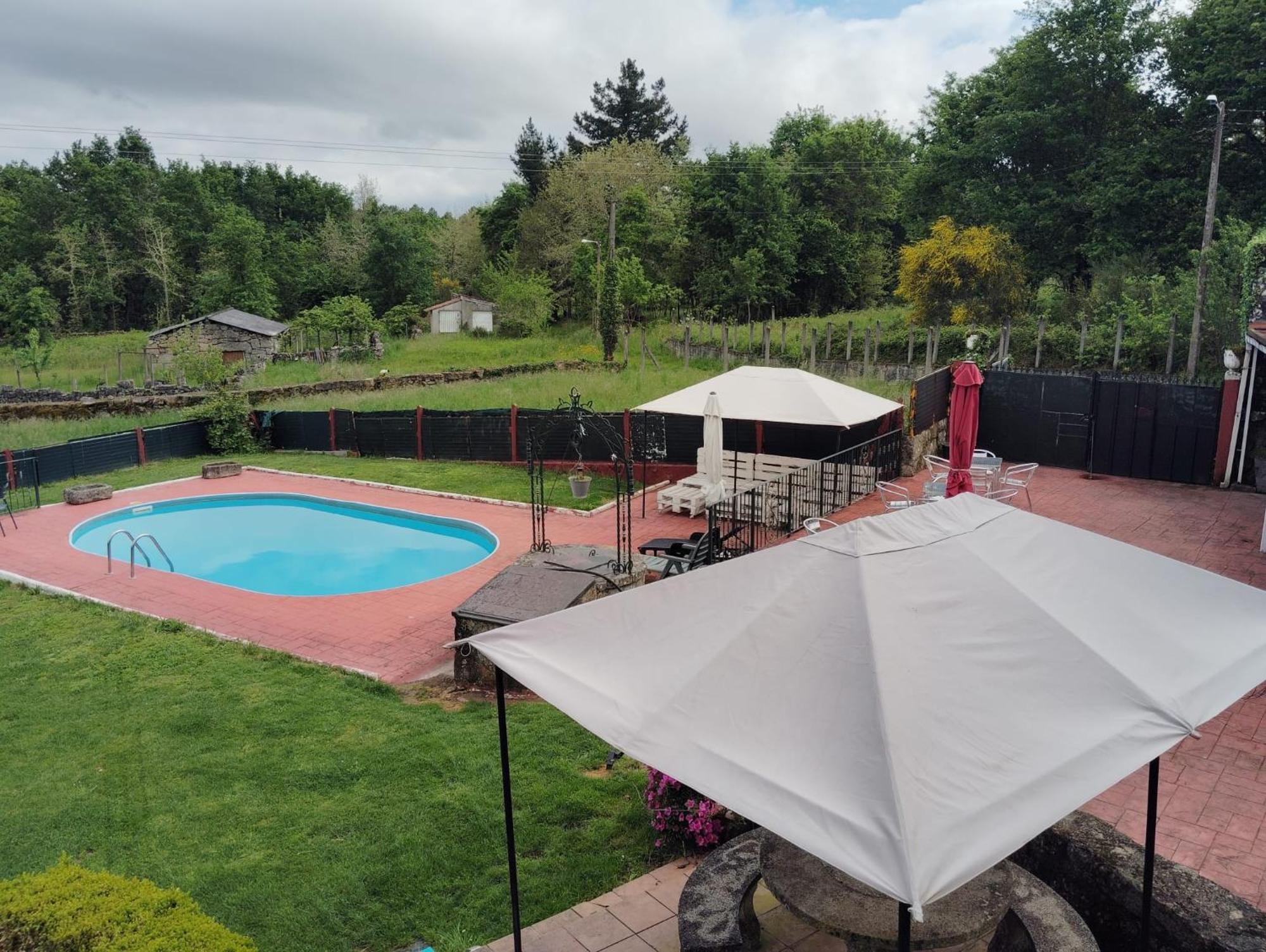 Alojamiento Entero Con Piscina Y Jardin. Ουρένσε Εξωτερικό φωτογραφία